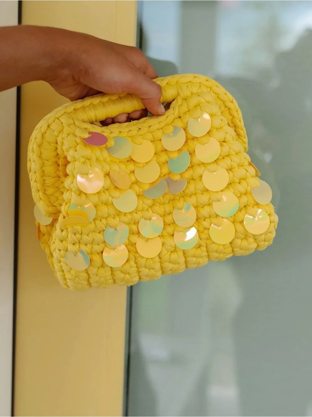 Gemelli Iridescent yellow Sequin Tropez Crochet Bag